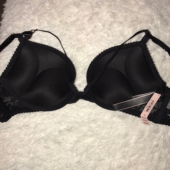 Victoria’s Secret Bombshells Bra
Add two cup sizes - Picture 6 of 6